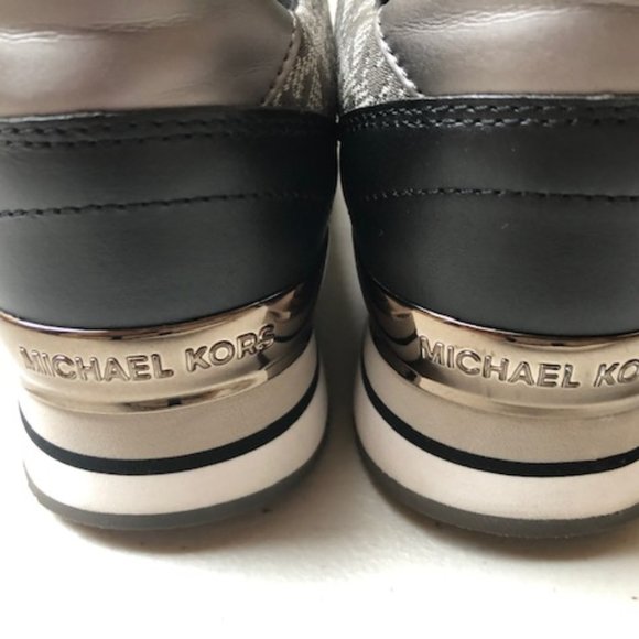 NWOT Michael Kors Sneakers - Picture 4 of 6